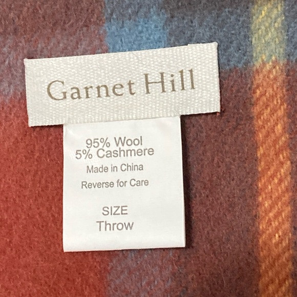 Garnet Hill Wool Cashmere Fringed Throw in multi color Plaid 50 X 70 - Picture 4 of 4
